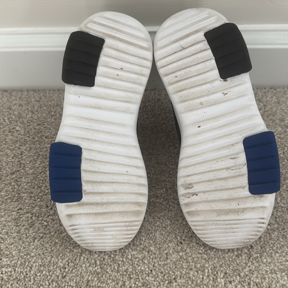 Adidas Kids Tennis Shoes - Picture 3 of 4
